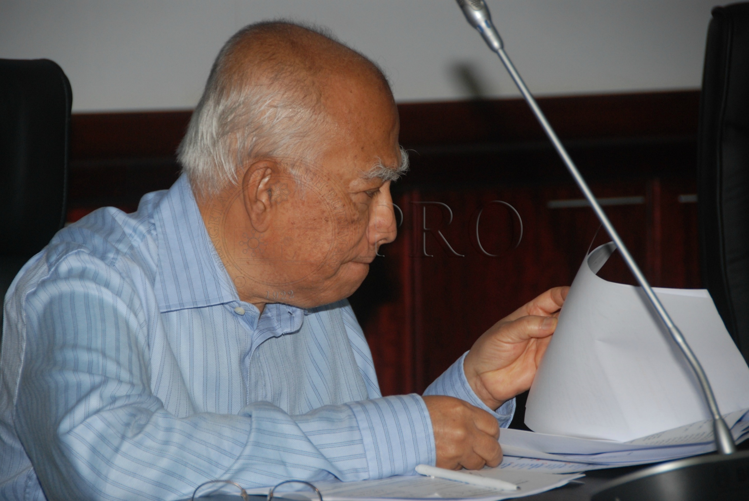 PRO 12 140 buku DSC 9648